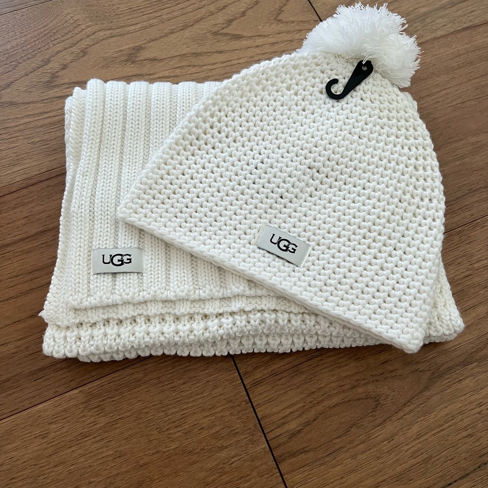 UGG Hat with Pom & Scarf